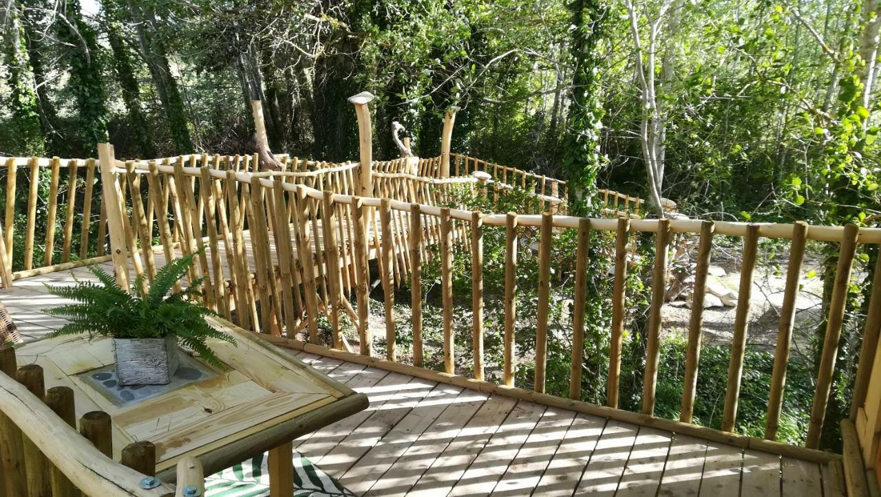 La Cabane Perchee Villelaure Extérieur photo